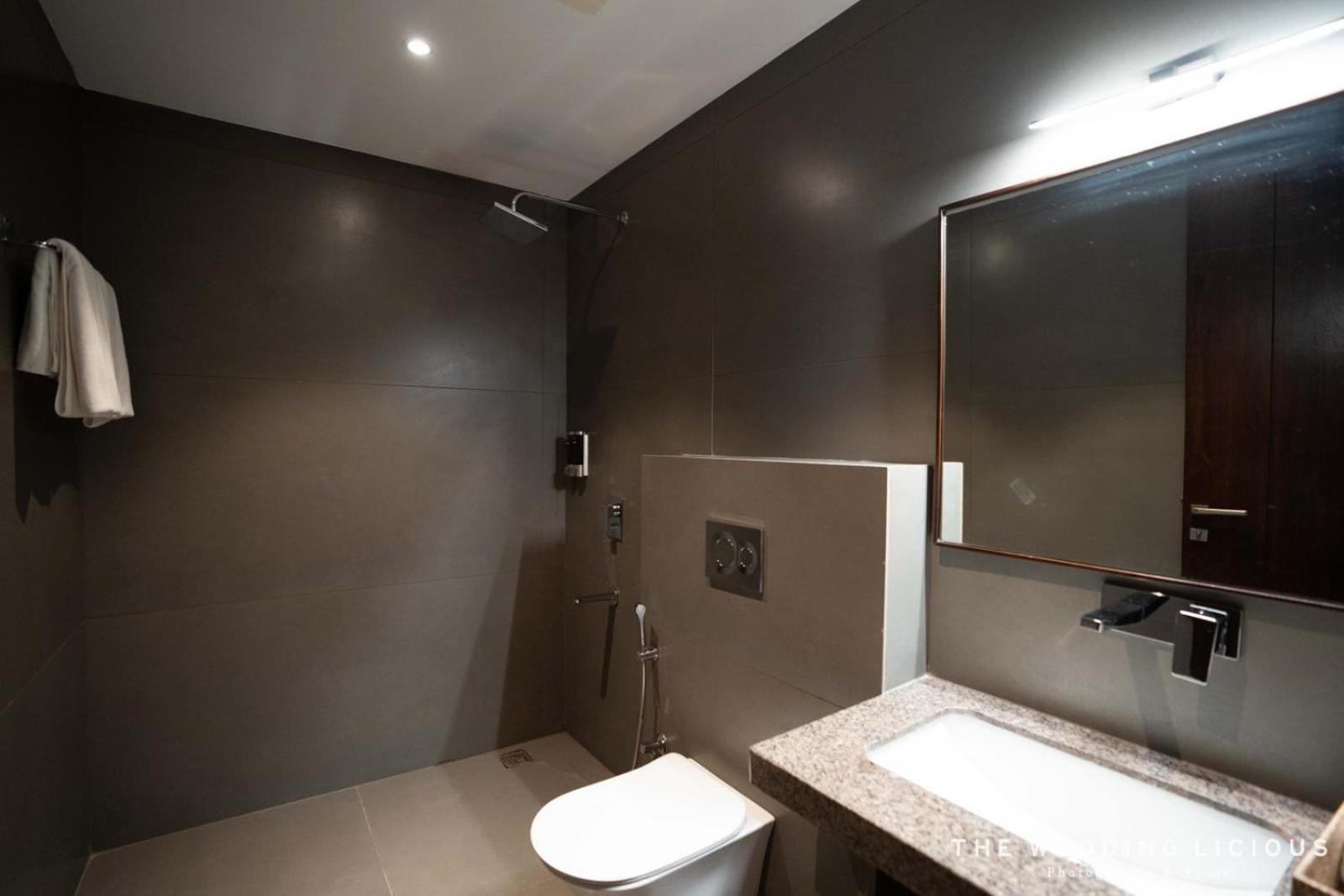 Hotel Omaya Garden Rāipur Εξωτερικό φωτογραφία