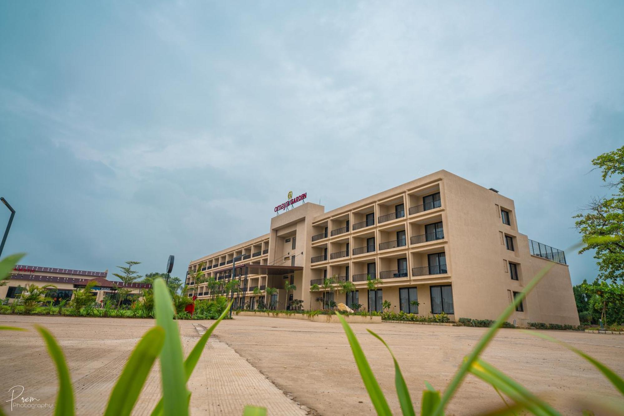 Hotel Omaya Garden Rāipur Εξωτερικό φωτογραφία